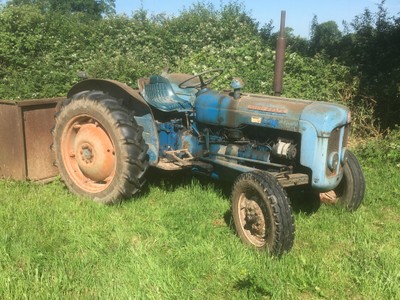 dexta-tractor